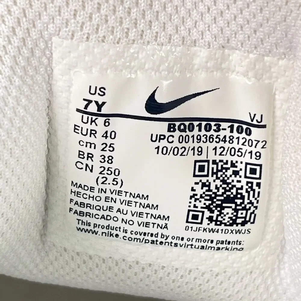 Nike Air Max 270 React White Lifestyle Sneakers Shoes BQ0103-100 Youth Size 7Y